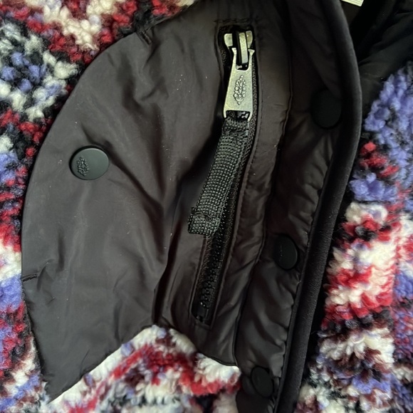 Free People Movement Rocky Ridge Pullover- Purple Zebra Combo NWT Size Med - Picture 16 of 16